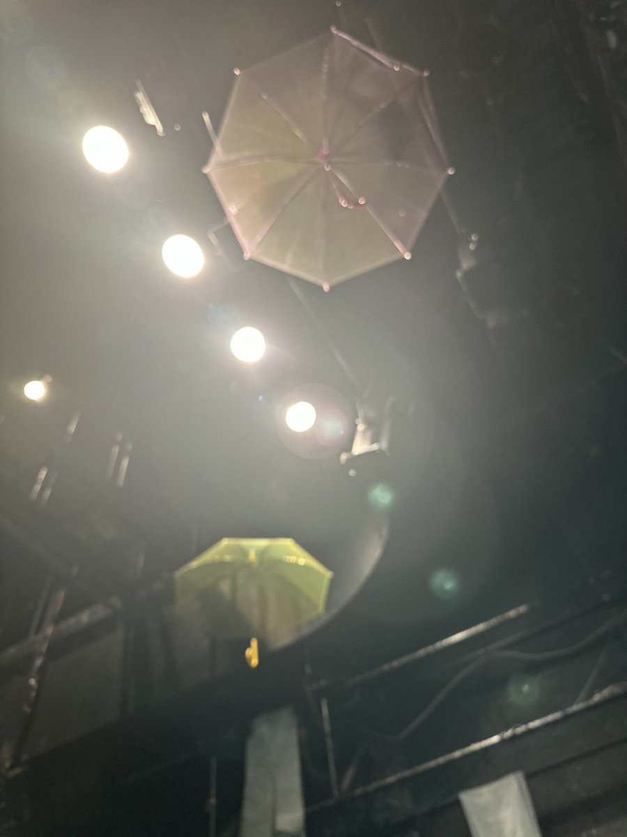 yuta_0323_'s tweet photo. #舞台イマキミ

今回は居酒屋の店主"たわし"を演じさせていただきました。
親父を亡くし、店を1人で続けて。

私事ですが、今回の本番の公演中に義理の父が他界しました。

必ず言いたい事は言えるうちにね。
一回も言った事無くて、もう遅いけど、 お父さんありがとうございました。 https://t.co/40eoYOHj8P