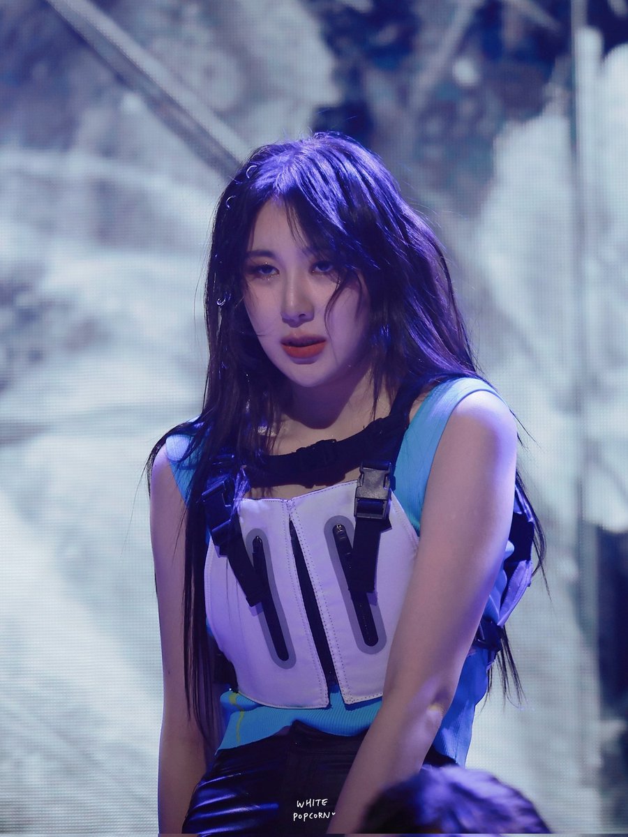 loverchan0111's tweet photo. 240113 ChaeYeon FANMEETING

Mmmh my god!!!😵‍💫

#LEECHAEYEON #이채연 
#여니왔어요 https://t.co/JSFRi6cJx6