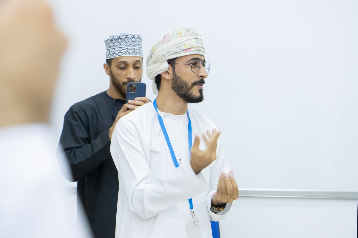 بعد خمس سنوات دراسية اليوم أقدم مشروع التخرج كأول دفعة تتخرج من كلية <a href="/scd_oman/">SCD</a> بتخصص التصميم الجرافيكي الرقمي، وشكرا للكلية والادارة والمعلمين على التعاون المستمر والجهود في خدمة فئة الصم. 

10.01.2024

<a href="/RI_moheri/">البحث العلمي والابتكار - سلطنة عمان</a> <a href="/mcsy_om/">وزارة الثقافة والرياضة والشباب - سلطنة عُمان</a> <a href="/Labour_OMAN/">وزارة العمل -سلطنة عُمان</a> <a href="/Oman_GC/">التواصل الحكومي</a> <a href="/2040_om/">رؤية عُمان 2040</a> <a href="/Mosdoman/">وزارة التنمية الاجتماعية</a> <a href="/Monaismail_scd/">Mona Ismail</a>