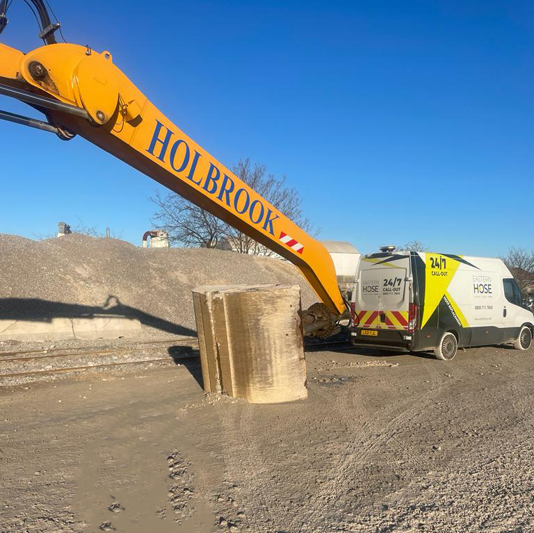 Fun in the winter sun ☀️🥶☀️🥶

📞 0800 711 7845
💻 easternhose.com