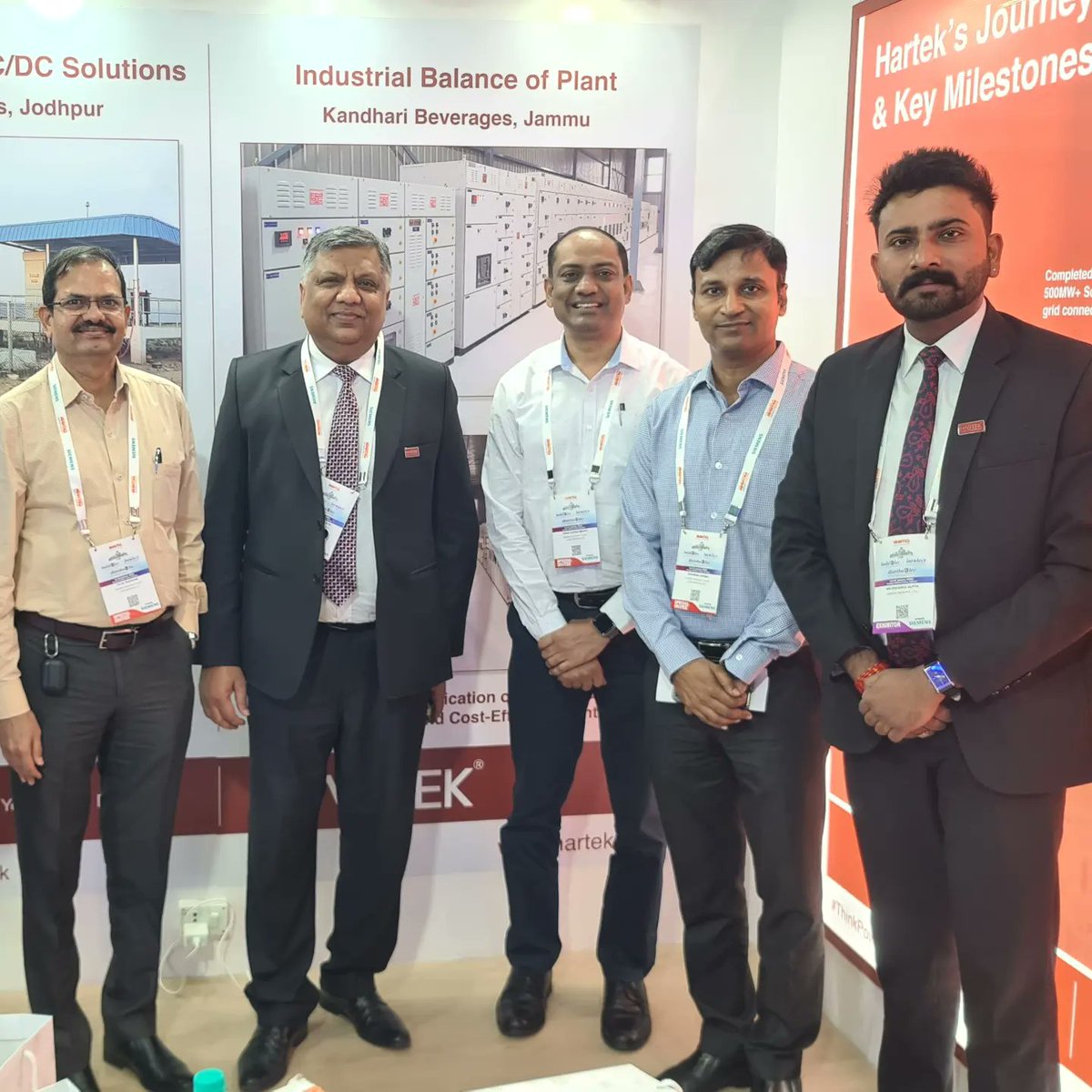 hartekgroup's tweet image. Hartek Group takes center stage as our stall is inaugurated by the esteemed CEO and Managing Director of @TataPower, Dr. Praveer Sinha. A momentous occasion as industry leaders converge to witness power distribution technologies.
 #HartekAtDistribuElec #DistribuElec #Mumbai