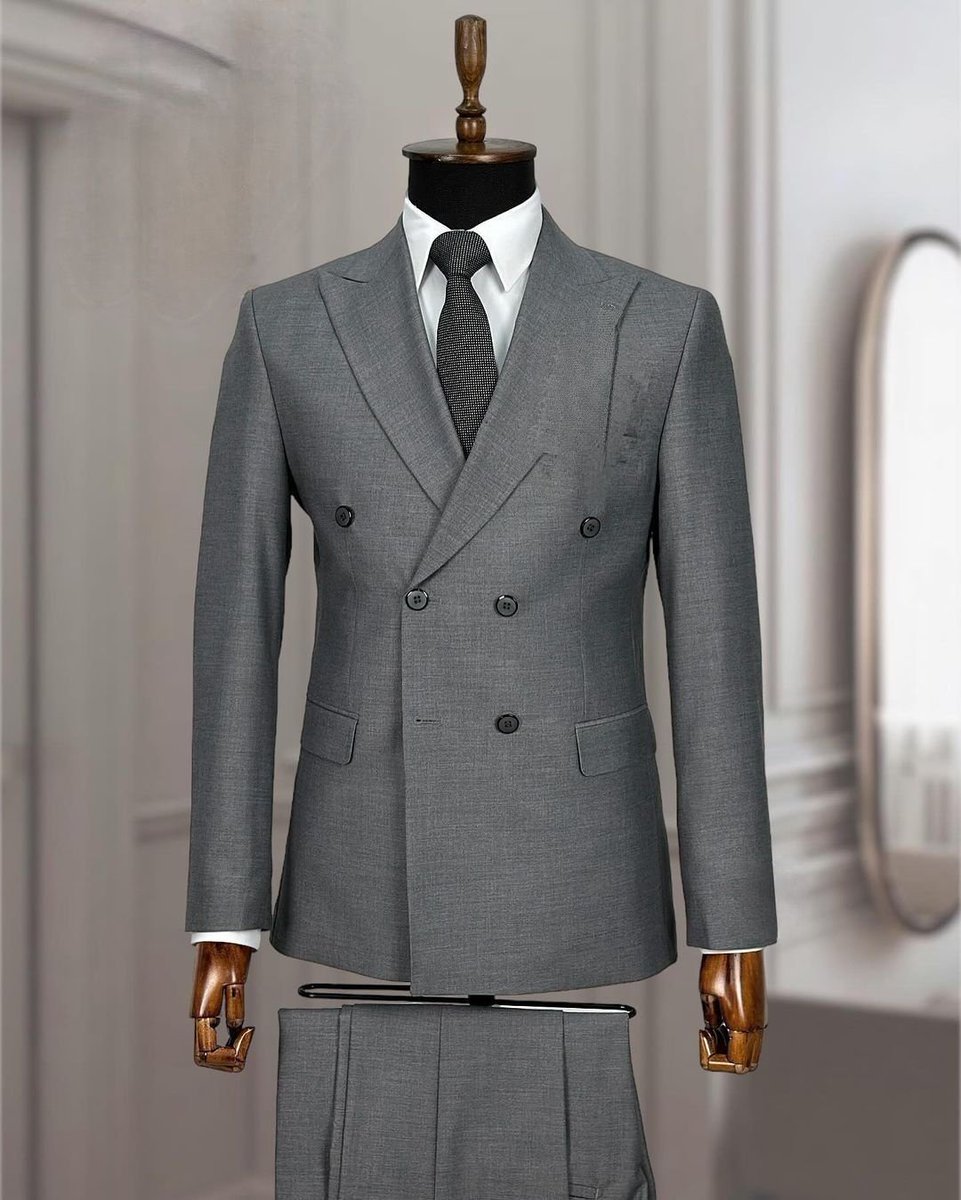 startailored1's tweet image. #tailoredsuits #doublebreast #tailoredsuitsnairobi #weddingsuits