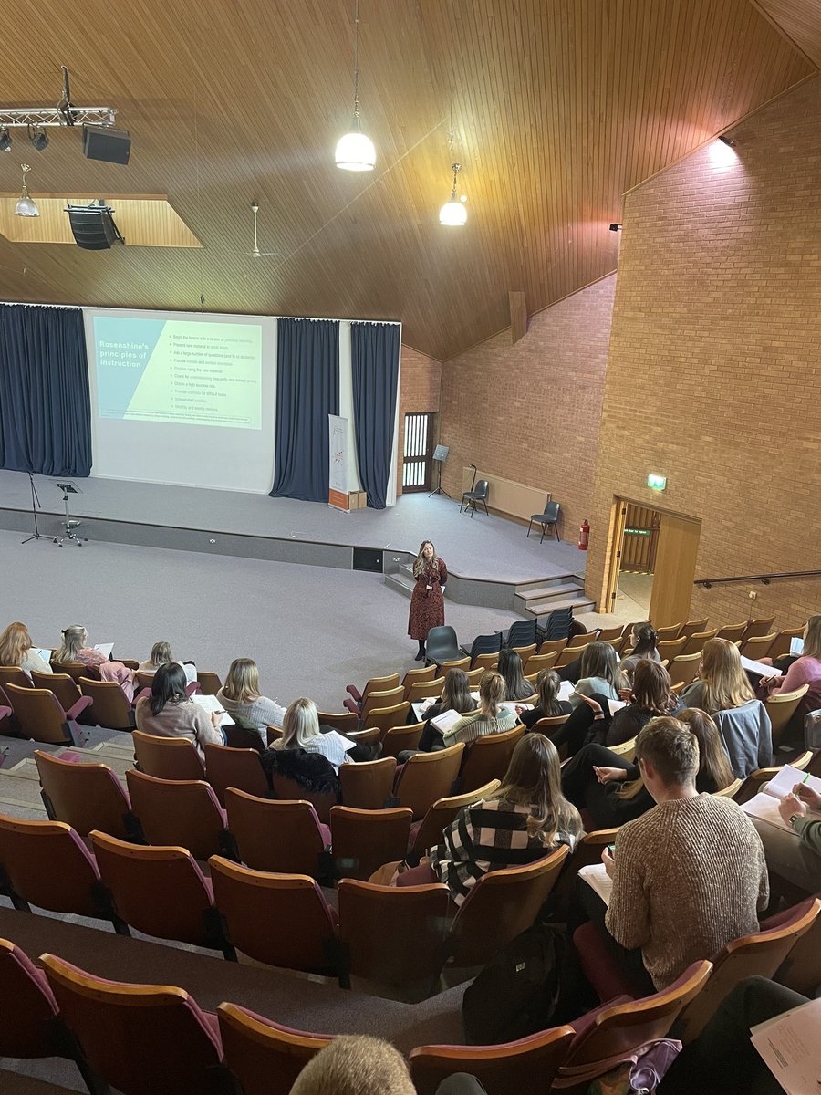 MissDowlerDT's tweet photo. What a day!!! ECT Y1 Regional Event ✅
@JTTShub @EdDevTrust_ECF 
Thanks to our amazing facilitator team @ArkinstallNikki @JTStaffsRSch @pammie112 @RedbrookHayes @MrSimmonsGeo @MrBonnyM https://t.co/G9PbozOWxE