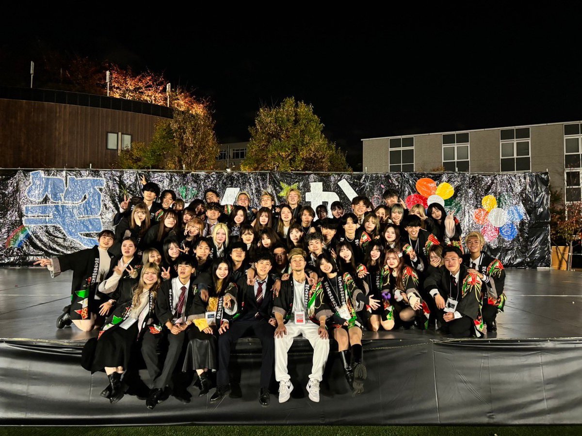 zuzuzu987654321's tweet photo. 関西大学 商学部に進学する皆さんへ🎀

商学部祭実行委員会の者です！

サークルや友達作りなど、これからの大学生活に不安なことが沢山あるかと思います😧

少しでも気になることがあれば何でもお答えします！是非フォロー、いいね待ってます✨️

一緒にキラキラ大学生活送ろう💖

 #春から関大 https://t.co/xjtv3A8xae