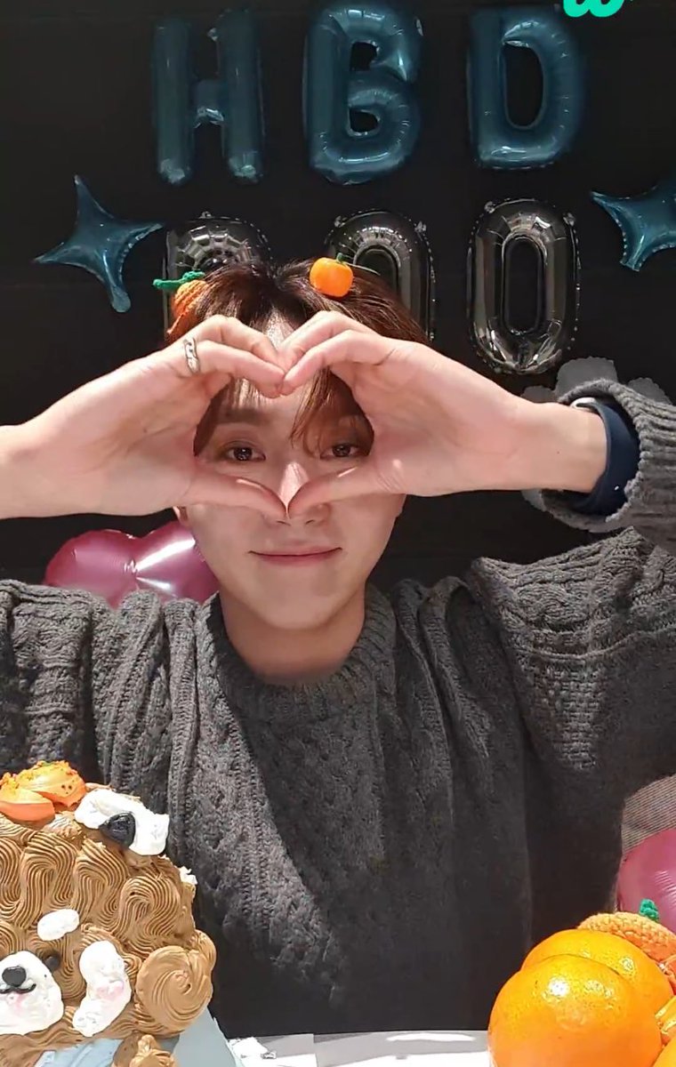 svthoon_'s tweet photo. Happy Birthday lovely Boo 🫶🏻🍊 https://t.co/OK7fI5wxZJ