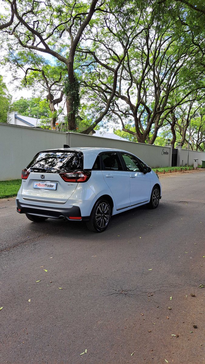 AutoTraderSA's tweet photo. We had the frugal, classy and charming @HondaSA FIT Hybrid over the December holidays, and it certainly left its mark on Taye. The review is up on AutoTrader now!
#honda #jazz #fit #vtec #hybrid #fitowners #hondaowners #vtecjustkickedinyo #magicseat https://t.co/7Ez1Za2iDP