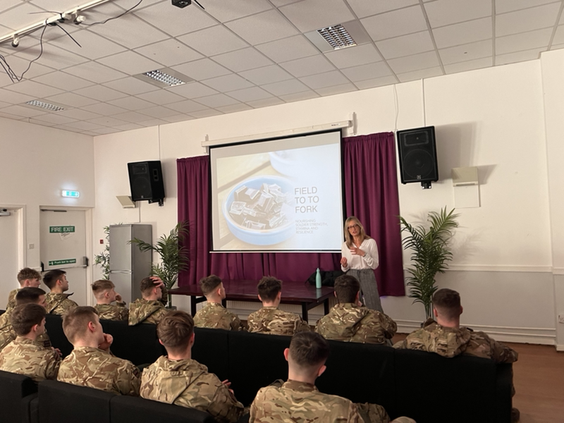 natasha_alonzi's tweet photo. Yesterday I began a week of talks starting with @3_rifles regiment on the powerful connection between food and mood. I shared insights on how nutrition impacts mental well-being and performance. Grateful for the engaging discussion! #FoodAndMood #ArmyWellness #NutritionTalk https://t.co/RmVS69RH5V