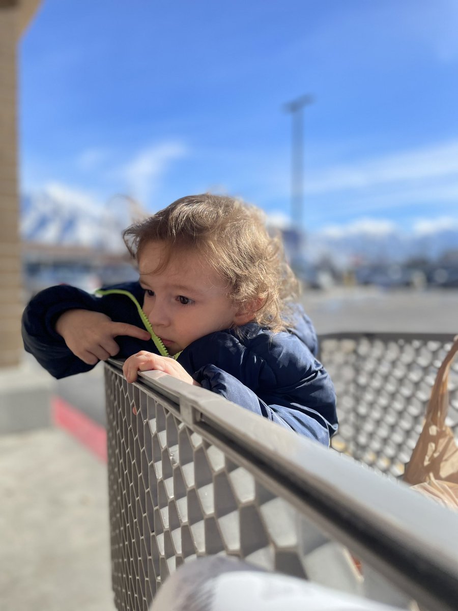 pristinepsllc's tweet image. Single mom just trying to get my car back after it was repossessed $feli5455