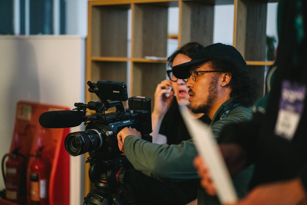 NationalYouthTheatre (@nytofgb) on Twitter photo 📽️ IGNITE Your Creativity - FREE Intro to TV, Film & Theatre careers taster day with <a href="/NetflixUK/">Netflix UK & Ireland</a> & National Youth Theatre this Saturday in SUNDERLAND <a href="/SundEmpire/">Sunderland Empire</a>
Open to all 16-25 year-olds & disabled young people up to the age of 30
▶️ Apply Now shorturl.at/rxAX7 📽️ IGNITE Your Creativity - FREE Intro to TV, Film & Theatre careers taster day with <a href="/NetflixUK/">Netflix UK & Ireland</a> & National Youth Theatre this Saturday in SUNDERLAND <a href="/SundEmpire/">Sunderland Empire</a>
Open to all 16-25 year-olds & disabled young people up to the age of 30
▶️ Apply Now shorturl.at/rxAX7