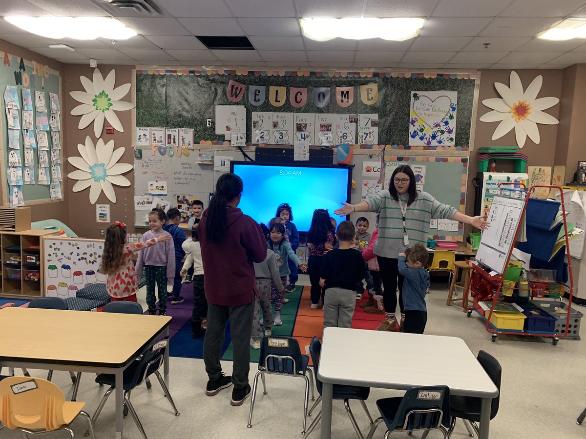 nicole poole tweet media