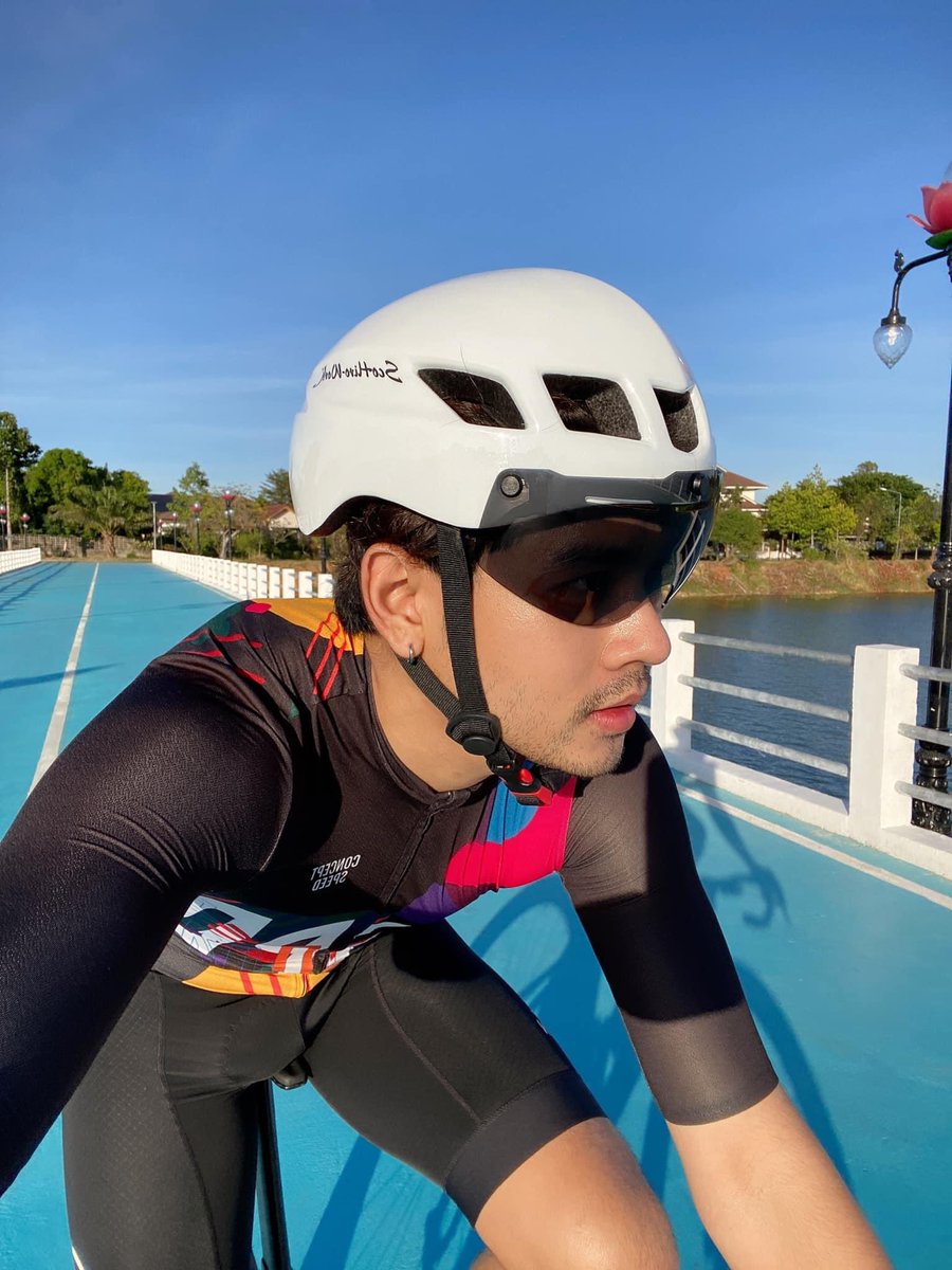 manbikesexy's tweet photo. หล่อมากน้องนุ แอดติดต���มน้องมานานแล้ว หล่อเท่ คิดว่าหลายๆคนคงจะชอบนะ
#ปั่นจักรยาน
#นักปั่นจักรยาน https://t.co/qXnGw76CNy