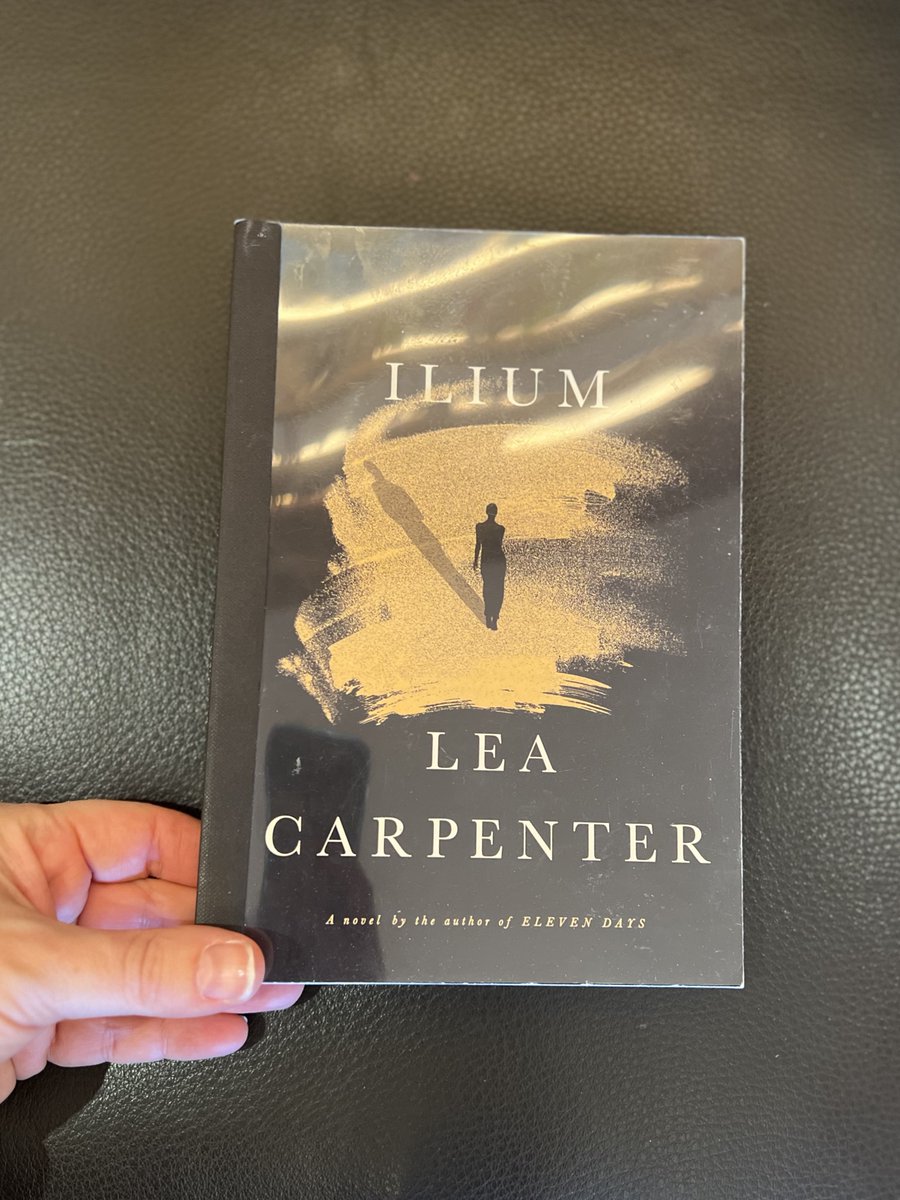 zibbyowens's tweet photo. 🎙️New podcast episode with Lea Carpenter, author of ILIUM. Listen now: https://t.co/CEqLETpSQS
#literarypodcast #booktwitter #momsdonthavetimetoreadbooks https://t.co/GIJ7BU3ZoB