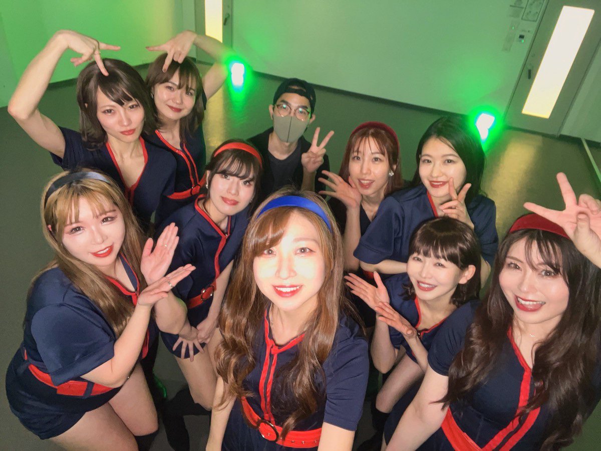 Rs__generation's tweet photo. #Rs_generation  #少女時代　#hoot 
#SNSD 
Hootの撮影してきました✨年始最初の撮影は久々のイッチー@ITCHY_film さんでした✨照明も素敵で仕上がりが今から楽しみすぎます🙌💕今年も時代に逆らって懐メロをバシバシやっていきますので、皆様R'sをよろしくお願いします🫶🫶 https://t.co/l2zuhLSG3H