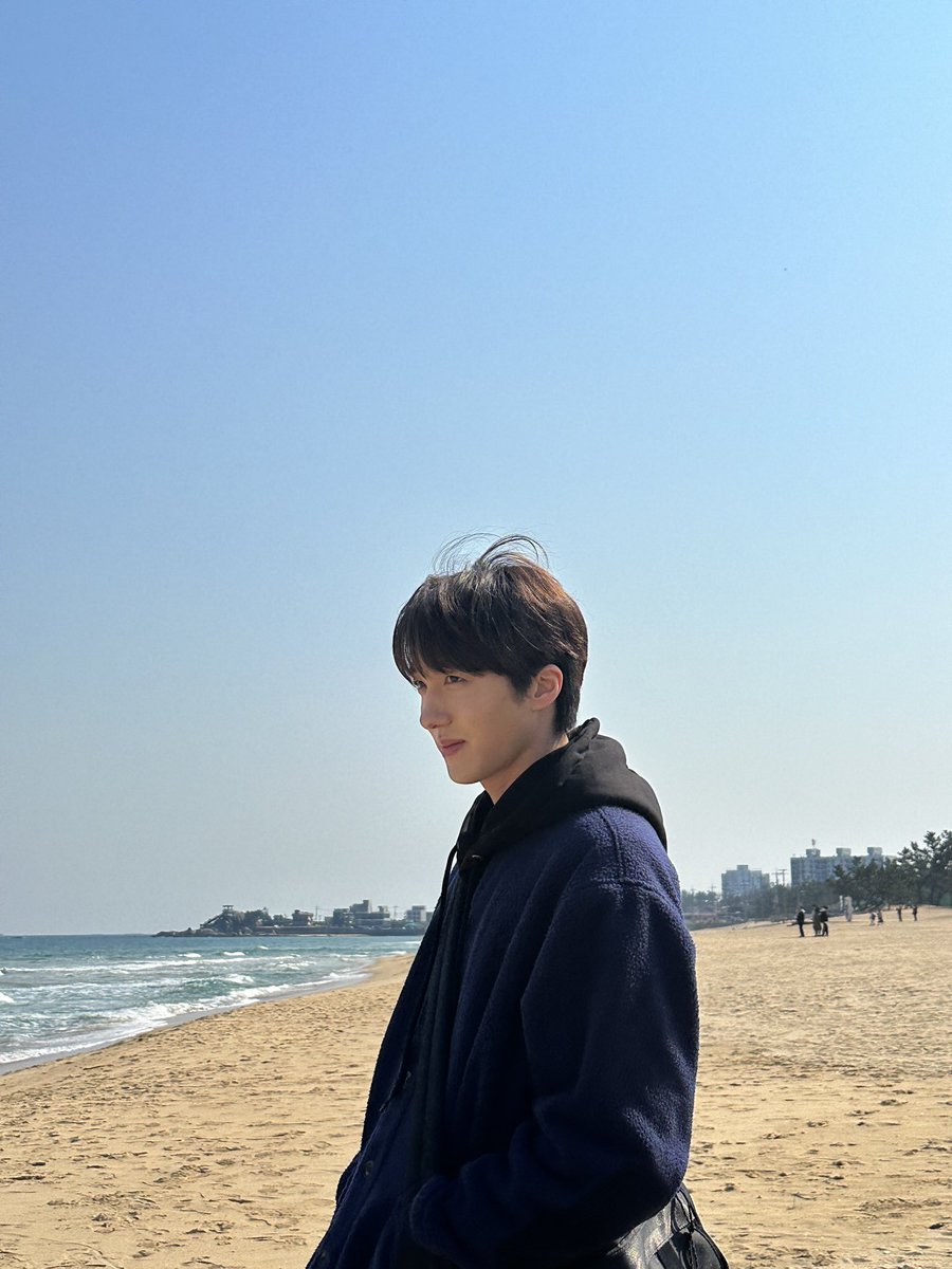 ondo2108's tweet photo. 우리의영원한막내찬희생일축하해❤️
#복싱토끼_우리막내_찬희생일
#판타지의_아기천사_찬희생일
#HAPPY_CHANIDAY https://t.co/h9fUv7fLTK