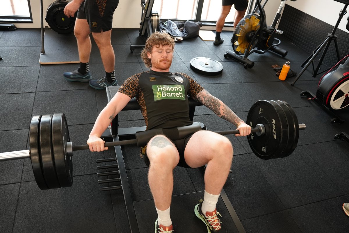 LeighLeopardsRL's tweet photo. 𝗚𝗬𝗠 𝗦𝗘𝗦𝗦𝗜𝗢𝗡 🏋️ https://t.co/aJ6GVeXVCR
