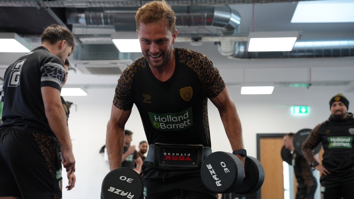 LeighLeopardsRL's tweet photo. 𝗚𝗬𝗠 𝗦𝗘𝗦𝗦𝗜𝗢𝗡 🏋️ https://t.co/aJ6GVeXVCR