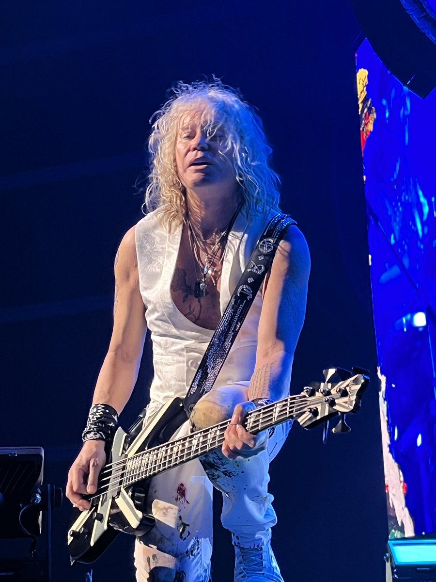 flower_mizu's tweet photo. #THEWORLDTOUR
#Kアリーナ横浜
#MotleyCrue
#DefLeppard
#DefCrue
#モトリークルー https://t.co/fMgtcCIXtp