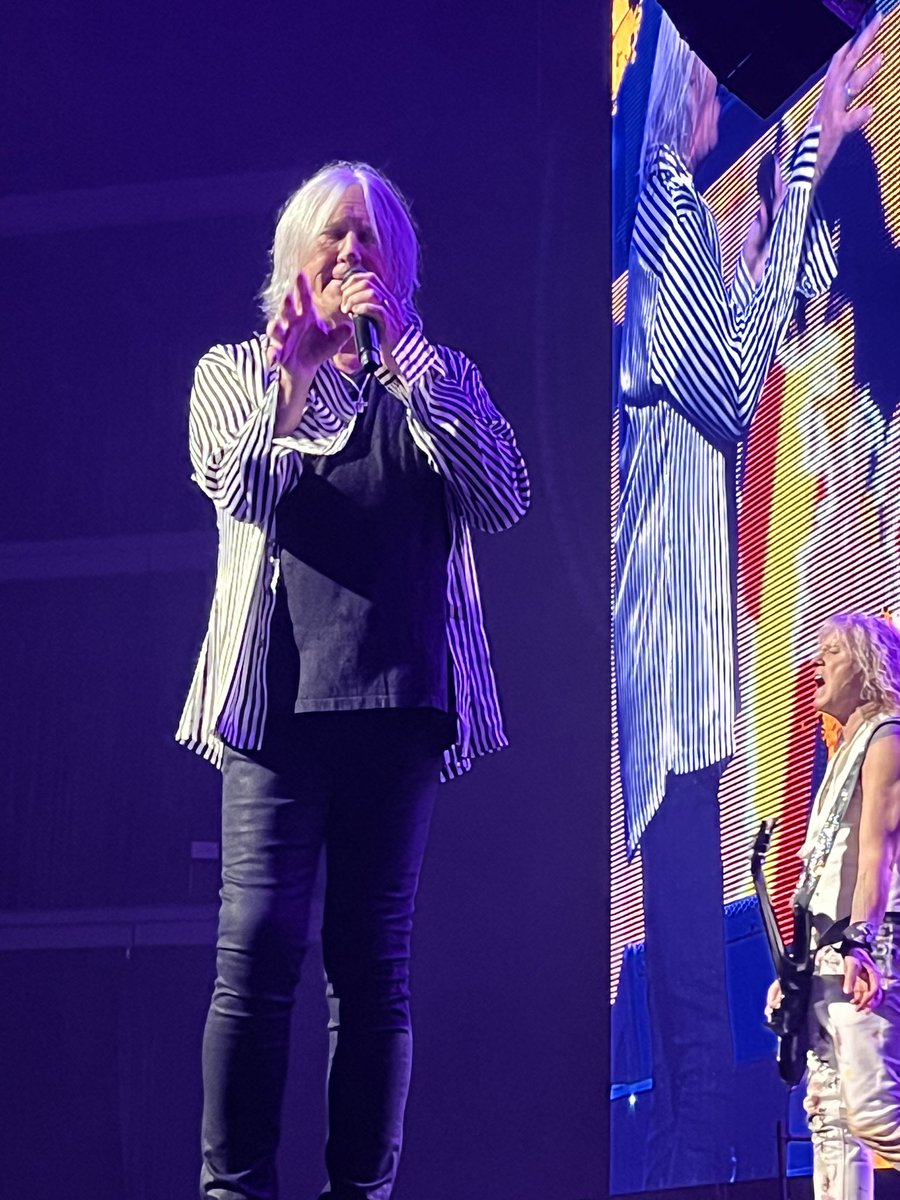 flower_mizu's tweet photo. #THEWORLDTOUR
#Kアリーナ横浜
#MotleyCrue
#DefLeppard
#DefCrue
#モトリークルー https://t.co/fMgtcCIXtp