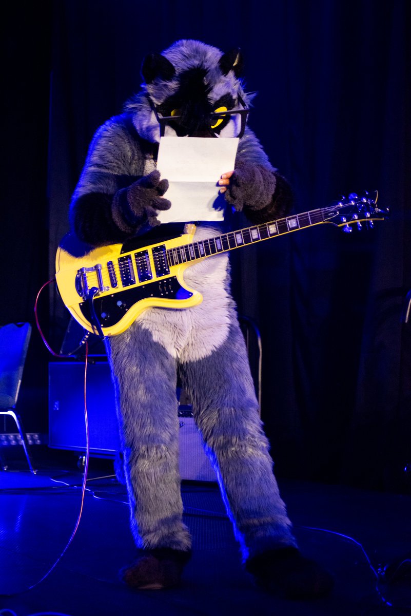 Me Looking at the Set List at #MFF2023 📸 @Polarrhoid