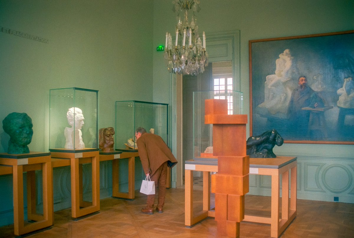maximevisticot's tweet photo. J’ai visité le musée Rodin à Paris et j’ai pu en tirer quelques clichés sur pellicule 🎞️ https://t.co/WUyaBIduVG