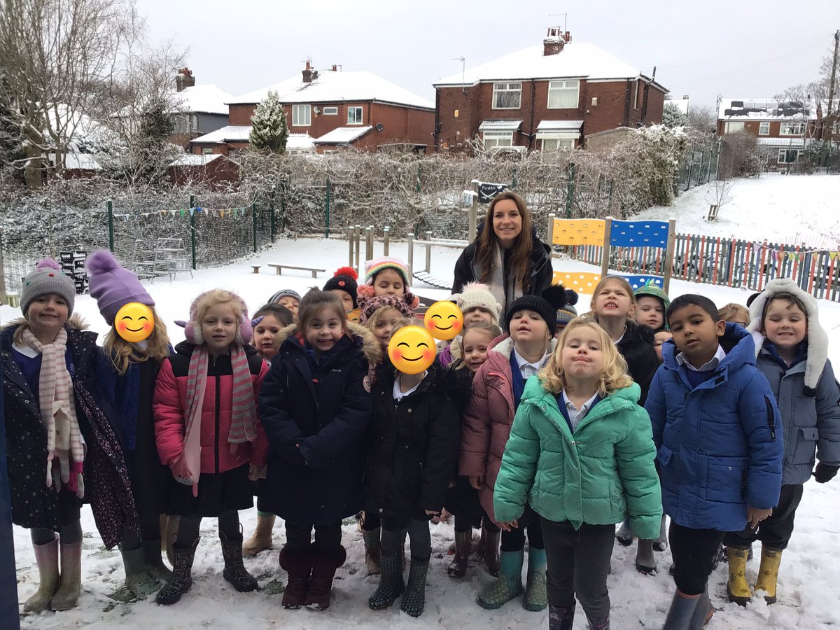 RecepWoodley's tweet photo. We have had so much fun in the snow today. We loved making pictures by drawing in the snow, making footprints and even jumping in it! We even had some discussions about our favourite types of weather. 

ASK ME which type of weather is my favourite and why. https://t.co/nIZ3sHD6As