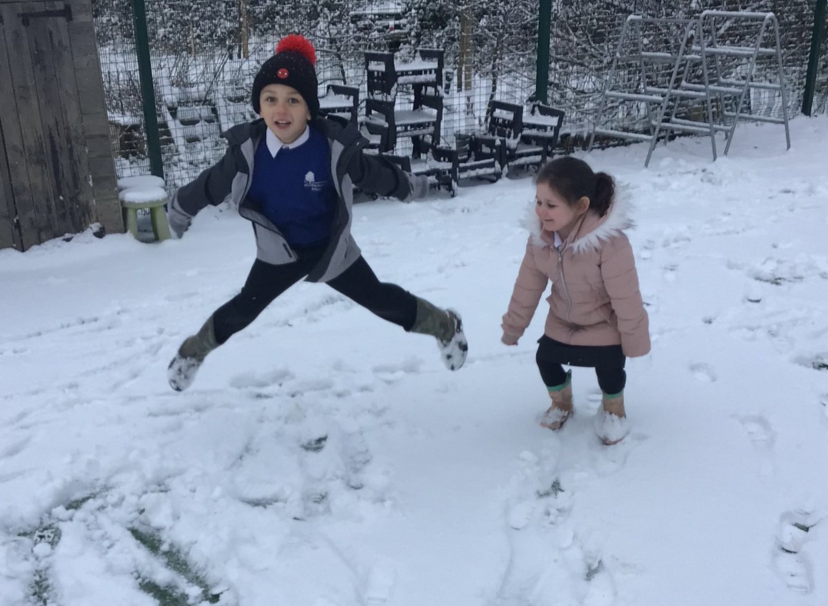 RecepWoodley's tweet photo. We have had so much fun in the snow today. We loved making pictures by drawing in the snow, making footprints and even jumping in it! We even had some discussions about our favourite types of weather. 

ASK ME which type of weather is my favourite and why. https://t.co/nIZ3sHD6As
