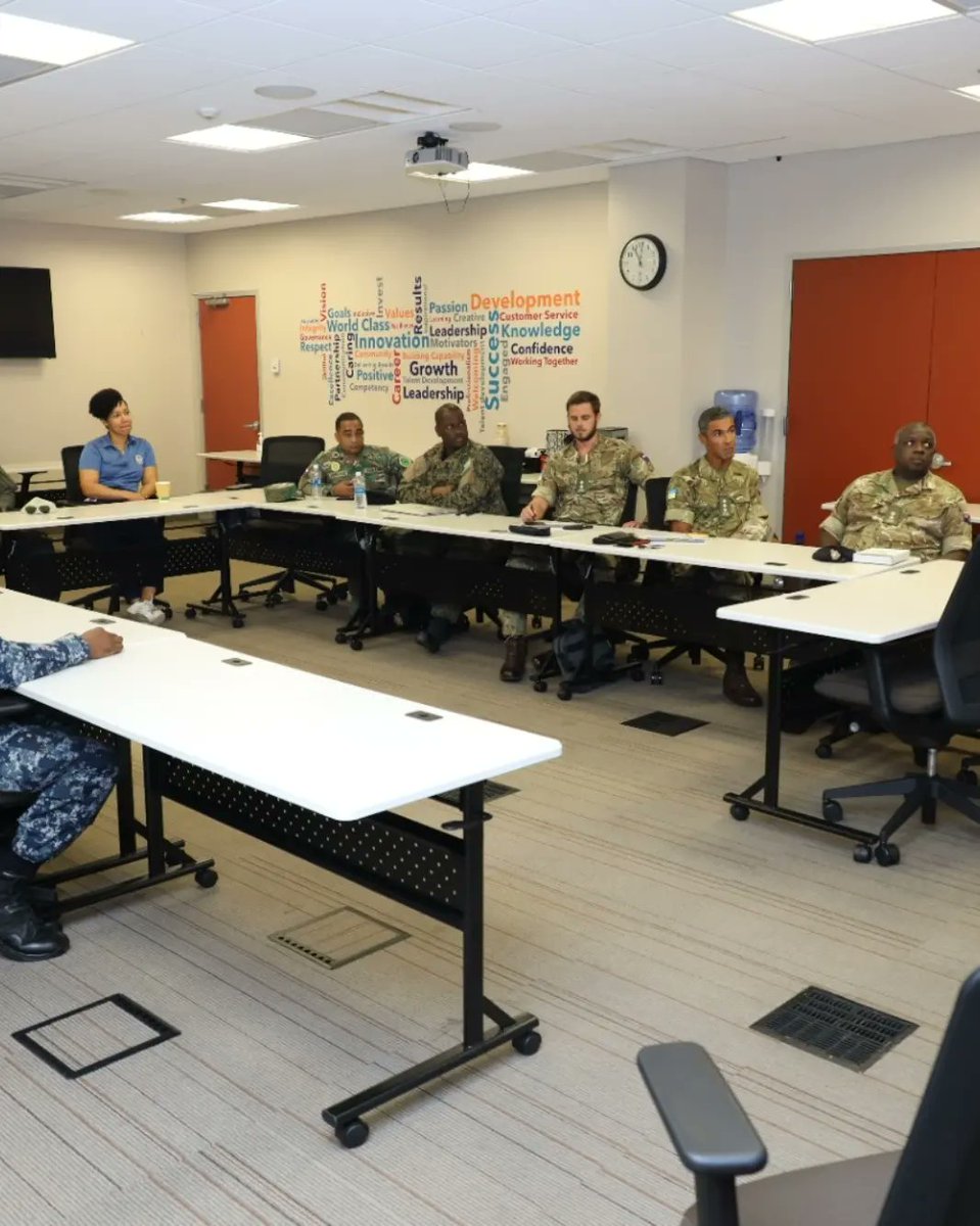 JDFSoldier's tweet photo. The activities also included a brief and tour of the Cayman Islands National Emergency Operation Center (NEOC).
#ExEVENTHORIZON2024
#JamaicaDefenceForce
#RegionalPartners
#Partnership
#HumanitarianAid&DisasterResponse
#RBDF
#DomRep
#CICG
#CIR
#wearestrongertogether https://t.co/YinXhGNyku