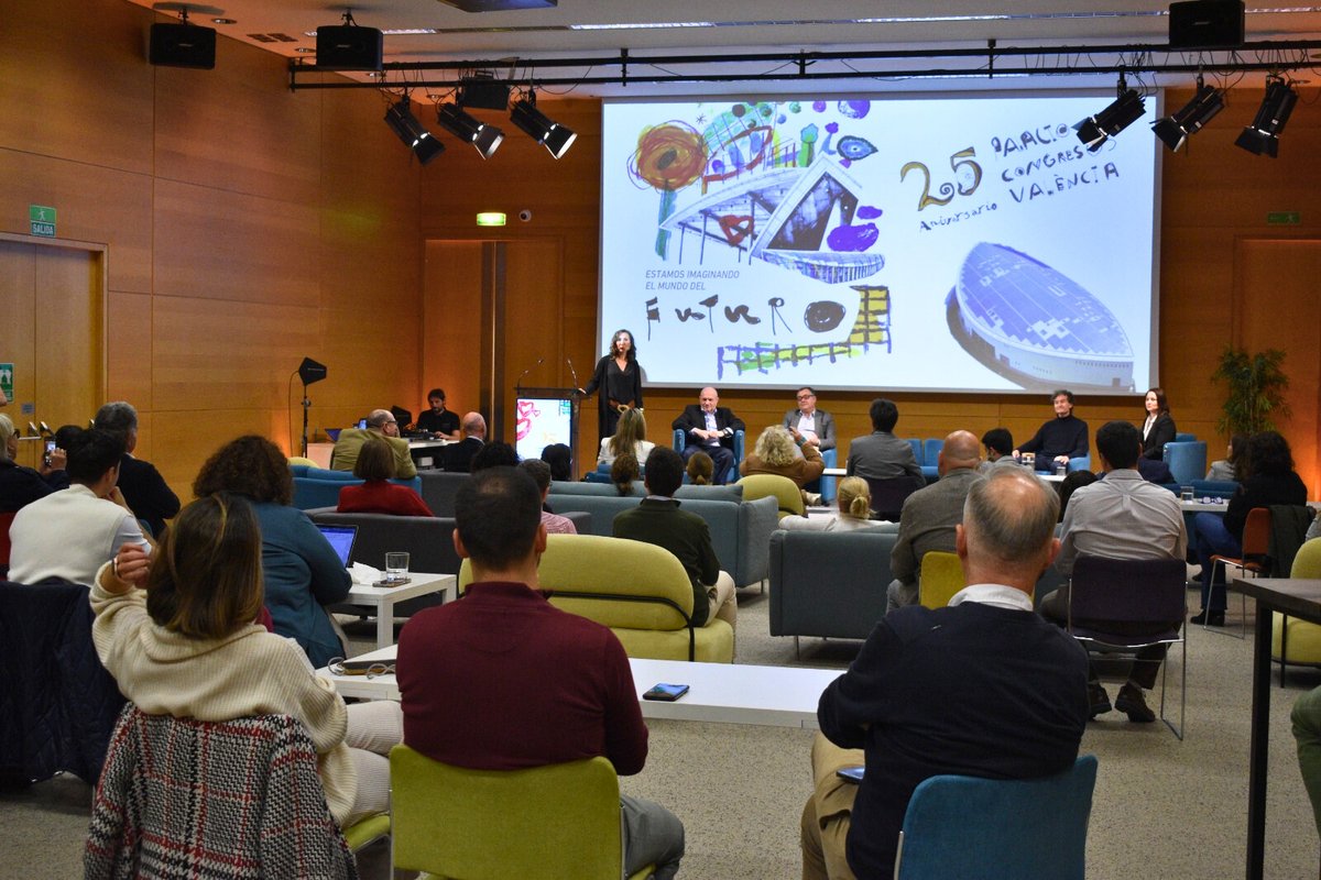 PalcongresVLC's tweet photo. El Palacio de Congresos de València presenta las líneas de actuación para el ejercicio 2024

➡️ El ejercicio 2024 prevé un aumento entre el 20-25% en la facturación global respecto al pasado año y un crecimiento del negocio internacional entre un 59-66%

https://t.co/5H8M0zN8bH https://t.co/ISR7OFApG5