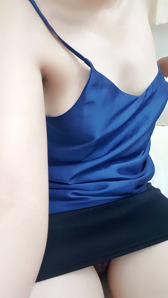 k_king7089's tweet photo. ชุดนี้พอได้ไหม https://t.co/OvIme6QUR5