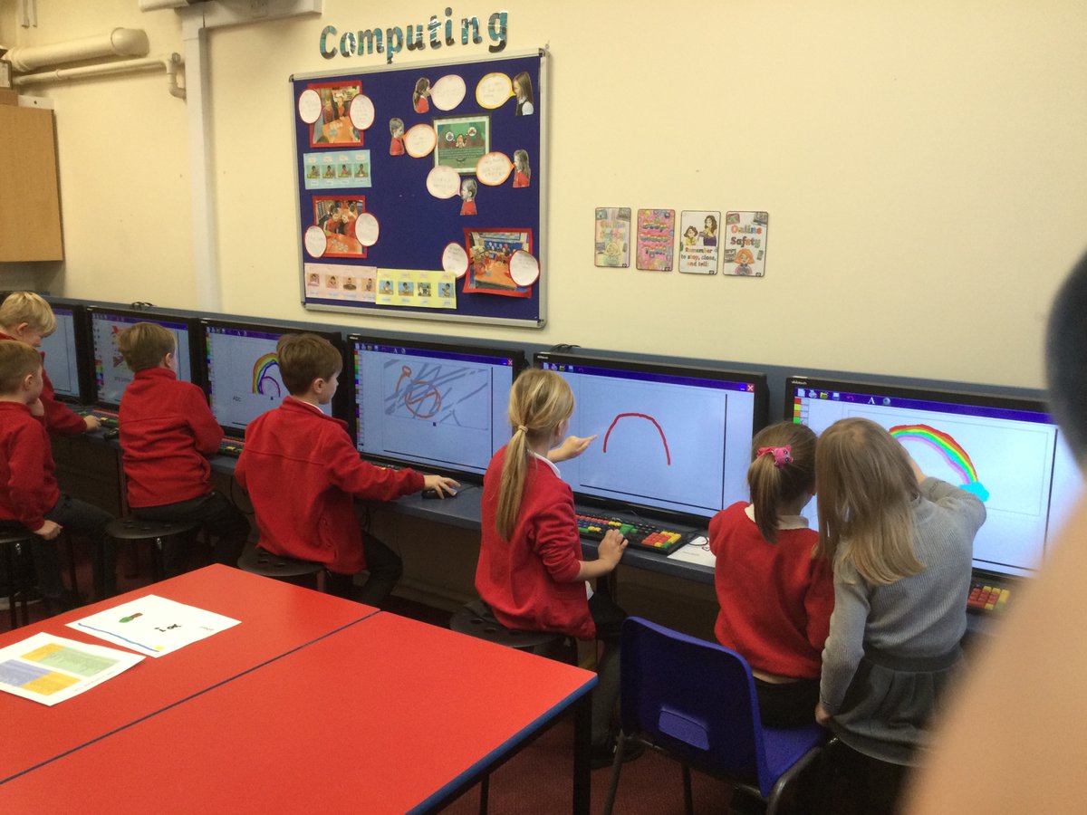 BurbageInfants's tweet photo. Our Computing Club have been learning to touch type and create stories. https://t.co/ynSxev9oLm