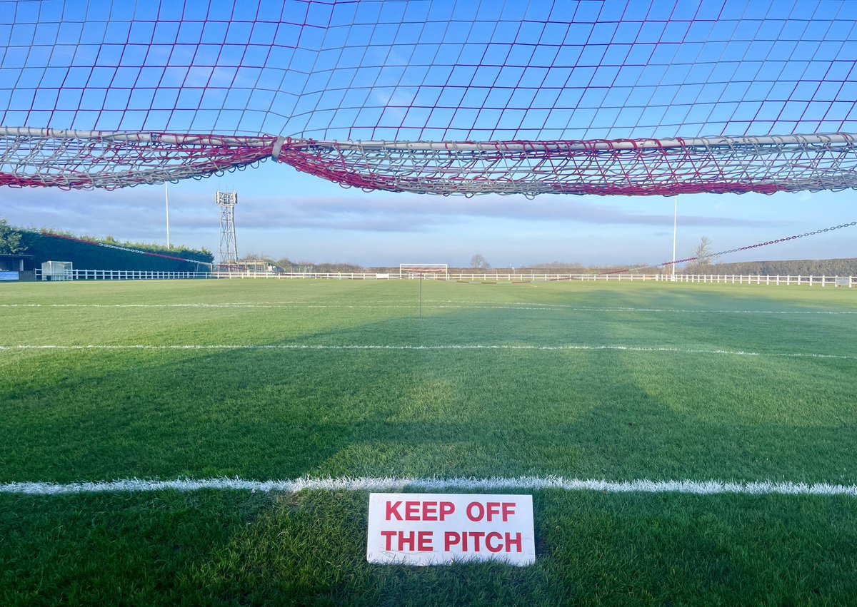 wes_groundsman's tweet photo. So when it comes to looking after a sports pitch throughout the season &amp; especially this time of year

It is vital that everyone at the club buys in &amp; play their part 

This is very much the reason why our goalmouths are looking this good for mid January⚽️🥅🌱😊

#TeamEffort👏 https://t.co/XJtdCSLBkA