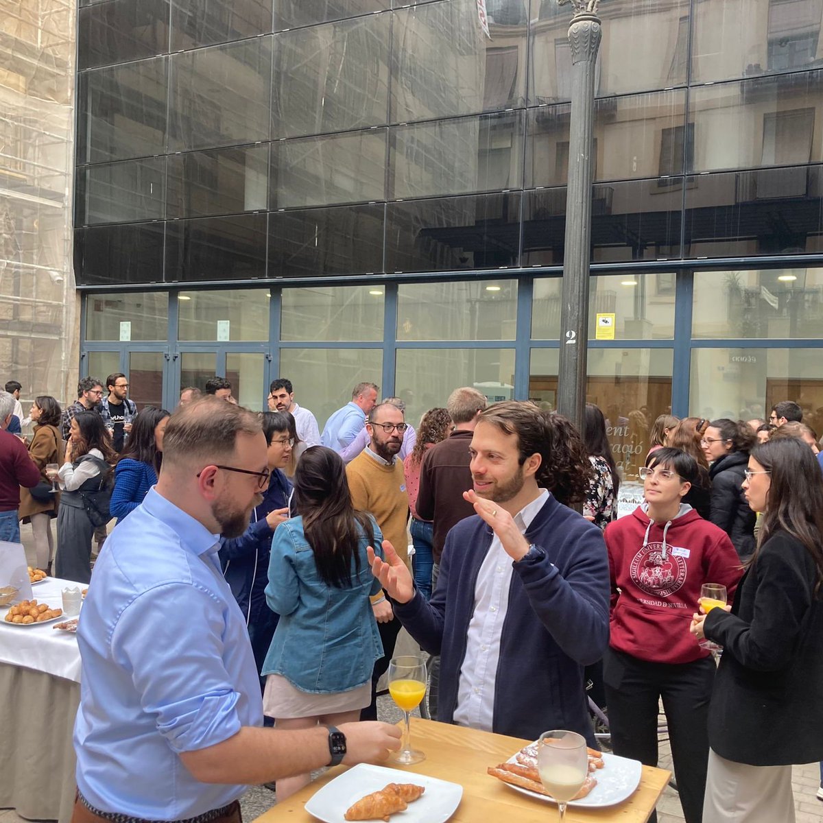 EIBIR_biomed's tweet photo. 🌐 The energy is buzzing in Valencia 🇪🇸 as #EUCAIM's consortium gathers for their annual meeting today and tomorrow! This serves as a crucial meeting in their project's journey, propelling them closer to the ambitious goals they have set. 🤝💫 https://t.co/wasXMkssDK