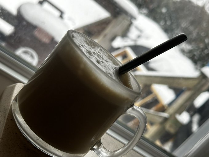 Team coffee or team tea?? https://t.co/fWLozvbune<a href="/tag/onblast"class="tags"><span>#onblast</span></a>