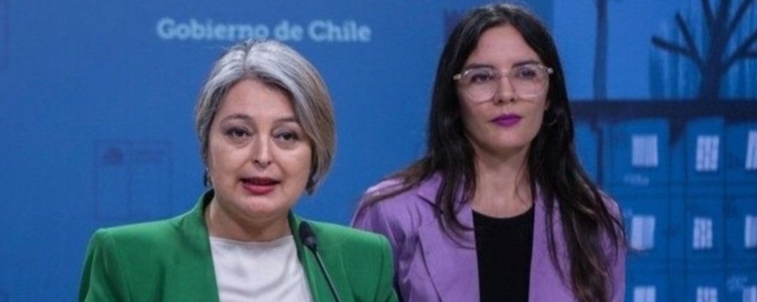 cherrAL62's tweet photo. No olvidar, al control del gobierno está el Partido Comunista. Con el engaño de la #ReformaPrevisional buscarán expropiar los fondos de las AFPs, ese siempre ha sido su gran botín. El PC es madriguera de estafadores, violentistas, delincuentes, terroristas, adictos y pervertidos. https://t.co/eoNQ1joo3u