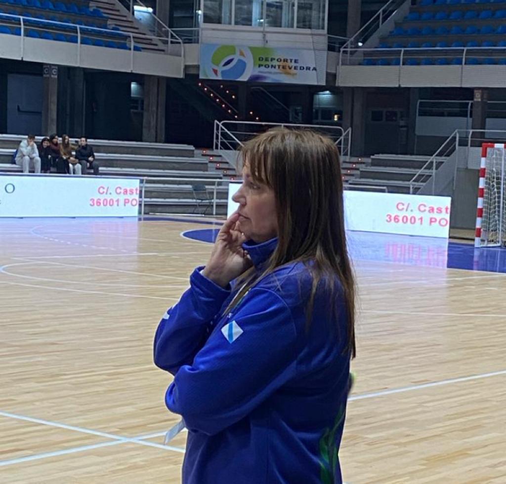 sdteucro's tweet photo. Gran día para la SD Teucro: RENOVACIÓN de M Irene Vilaboa (@IreneVilaboa) una temporada más. Confianza en este proyecto. Gracias por seguir liderándolo!! https://t.co/EvHPCfJG1v