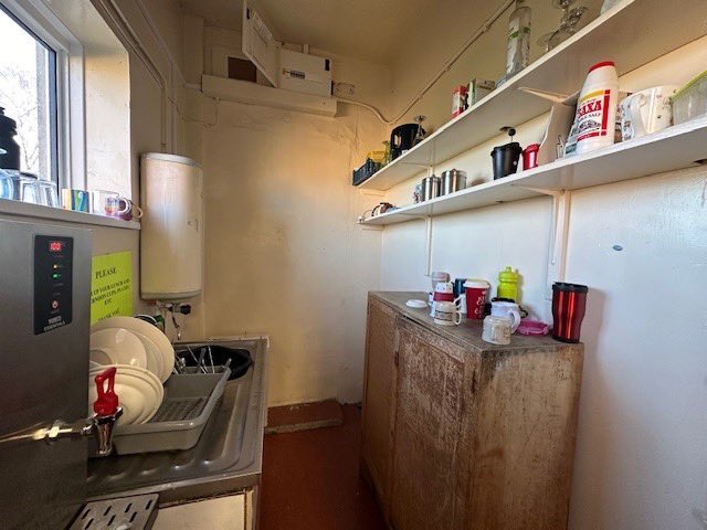 Sarah Gooch tweet media