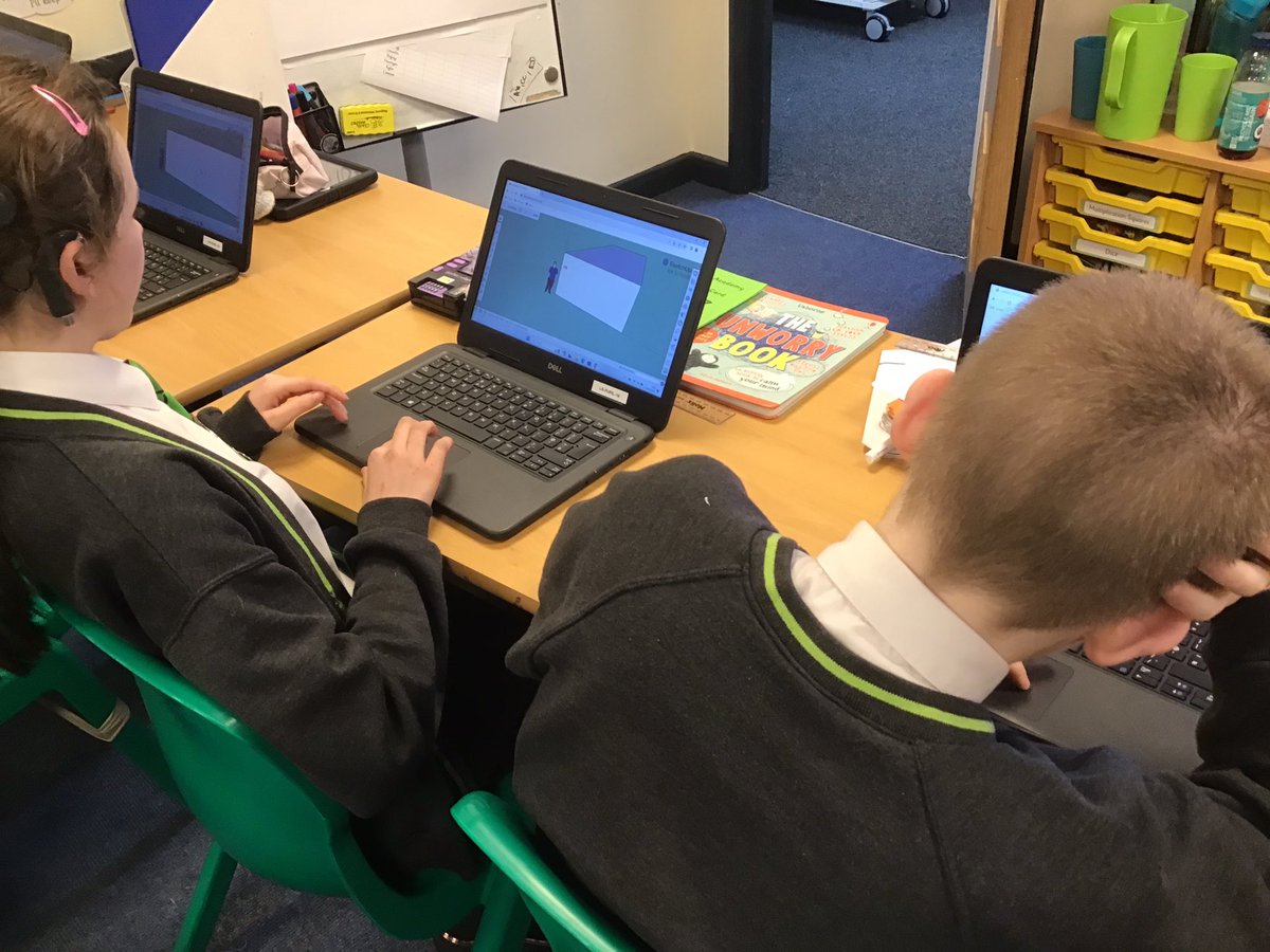 LindenRDRowan's tweet photo. Our first look at Sketch-up in Computing this afternoon. #LindenLearning #LindenComputing @LindenComputing https://t.co/TPhz8ZmCej