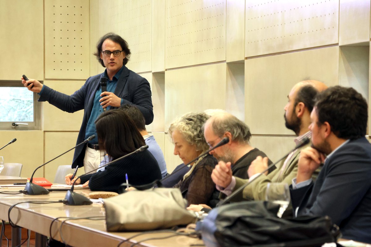 cretus_usc's tweet photo. 🗣️Intervenciones de @SebVillasante, @saraglezgarcia y #JMSabucedo para presentar los proyectos estratégicos y la investigación de CRETUS en la amplia área de "Impacto Socio-Económico y Ambiental" @EqualSeaLab @biogroup_usc #COSOYPA https://t.co/xhxKTVk3GK