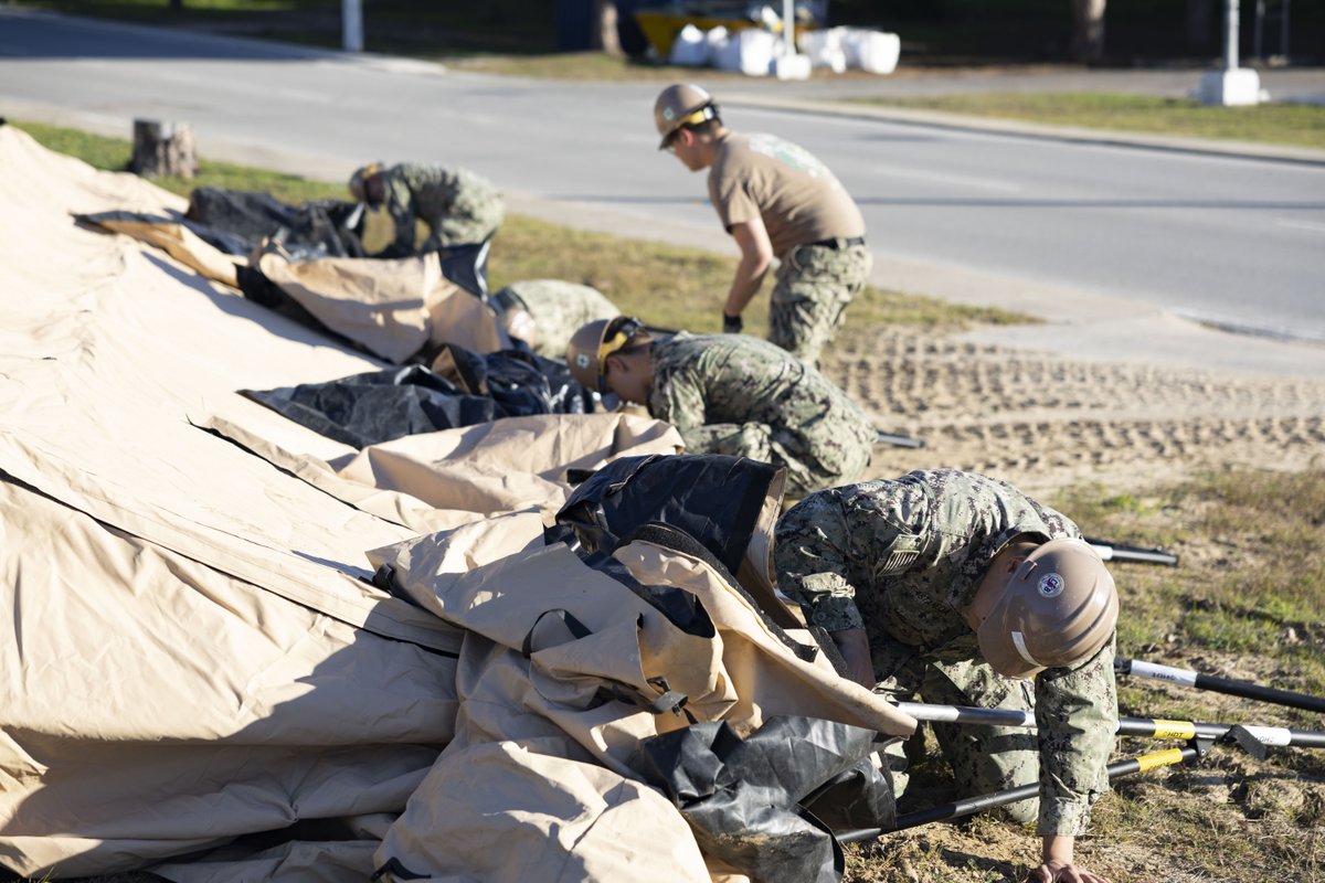 USNavyEurope's tweet image. 🦺🐝 Anything, Anywhere! 🐝🦺

Seabees, assigned to Naval Mobile Construction Battalion 133 (NMCB 133), set up tents for a command post exercise on Camp Mitchell in Rota, Spain, Jan. 2, 2023.

#USNavy #seabees #CanDo

📸: Mass Communication Specialist 2nd Class Andrew Waters