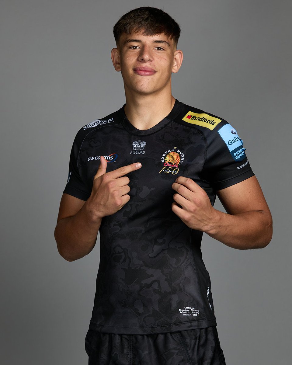 rugbyontnt's tweet photo. 2021 🗓️ Makes @BUCSSuperRugby debut for Exeter University
2023 🗓️ Captains @ExeterChiefs for the first time 
2024 🗓️ Becomes second youngest men’s player to lead @WelshRugbyUnion in a match

21-year-old Dafydd Jenkins is just getting started 🔥 https://t.co/umbwkOxPvt
