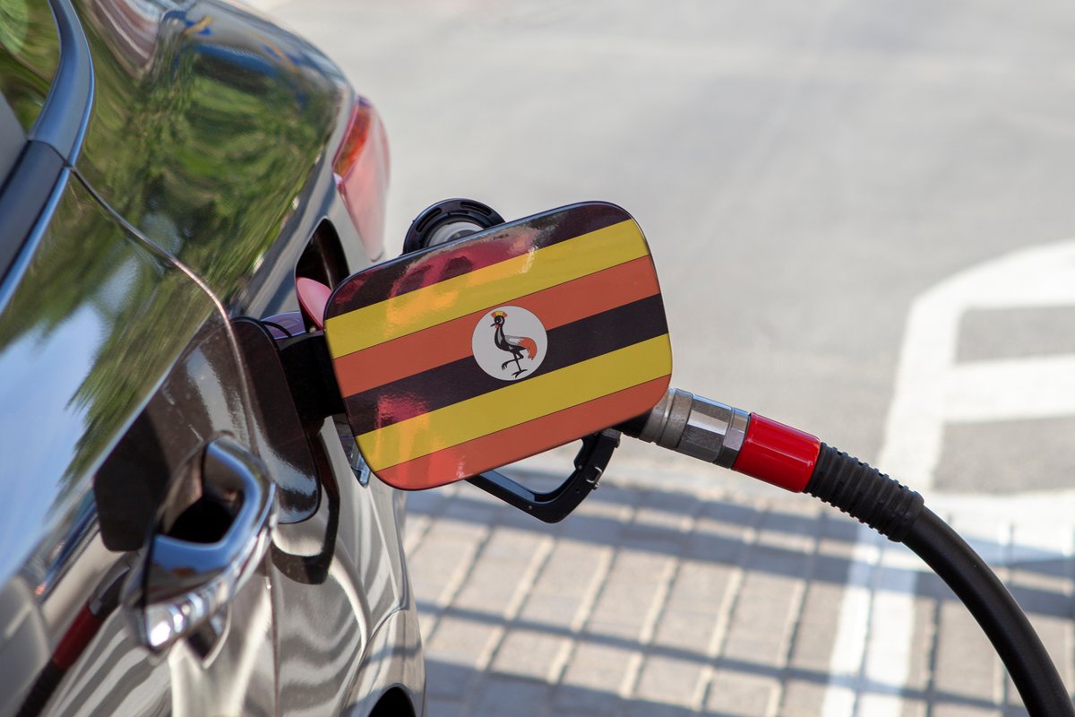 As 🇺🇬 gets closer to #oil production, new <a href="/NRGInstitute/">Natural Resource Governance Institute</a> analysis indicates the government's planned equity stake in the refinery would create public finance risks and may be unnecessary. 

👉 resourcegovernance.org/publications/u…