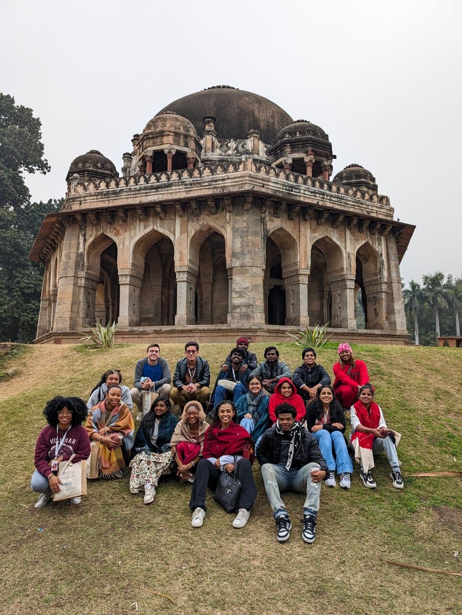 The Gandhi-King Scholarly Exchange Initiative brought together 20 participants from 🇺🇸 & 🇮🇳 to gain a deeper understanding of the practices of peace, nonviolence & conflict resolution. The participants met at the @UofAlabama in June & reconvened in India this month.