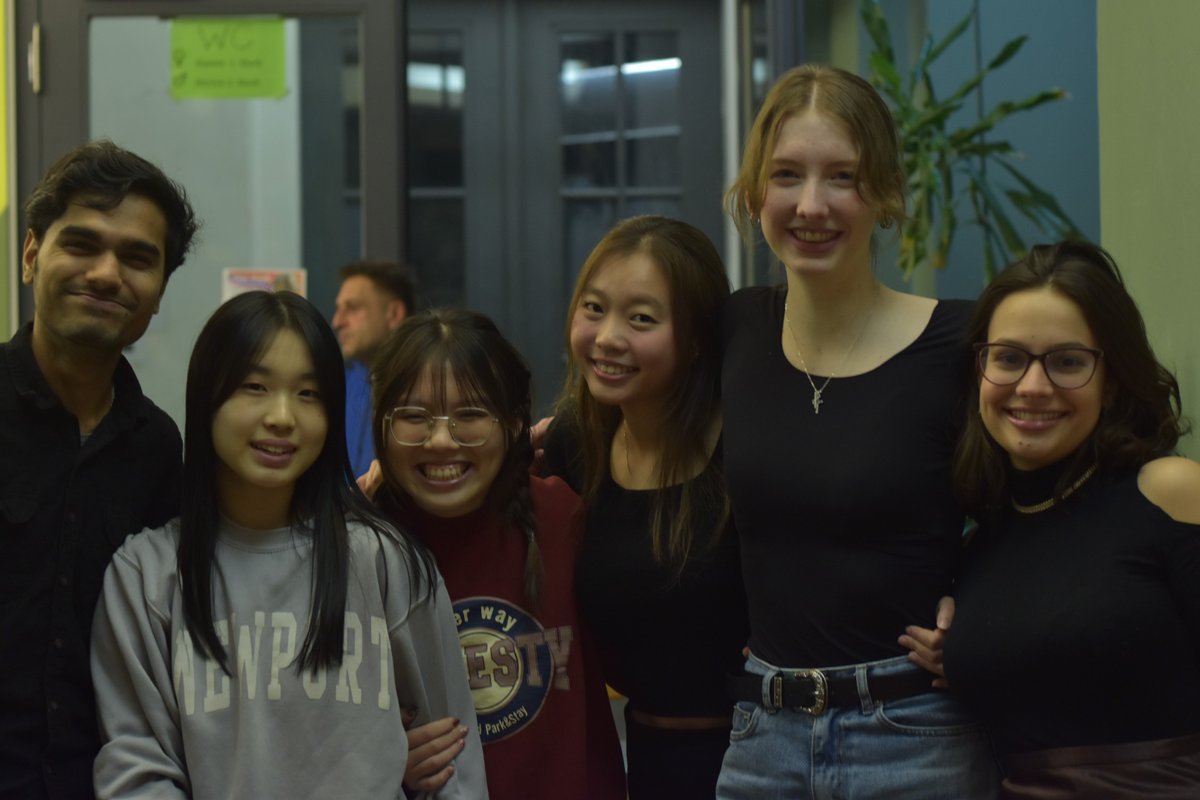 MinervaUni's tweet photo. The Class of 2026 celebrated the beginning of their Spring semester in Berlin during last week's Elevation Feast.

#Community #ClassOf2026 #Berlin #Germany #MinervaUniversity #CommunityEvents https://t.co/8B5f0JjsxN