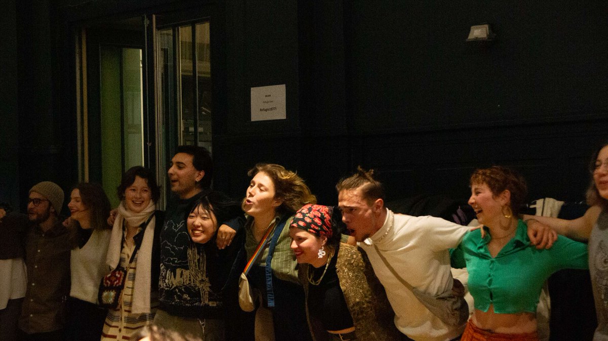 MinervaUni's tweet photo. The Class of 2026 celebrated the beginning of their Spring semester in Berlin during last week's Elevation Feast.

#Community #ClassOf2026 #Berlin #Germany #MinervaUniversity #CommunityEvents https://t.co/8B5f0JjsxN
