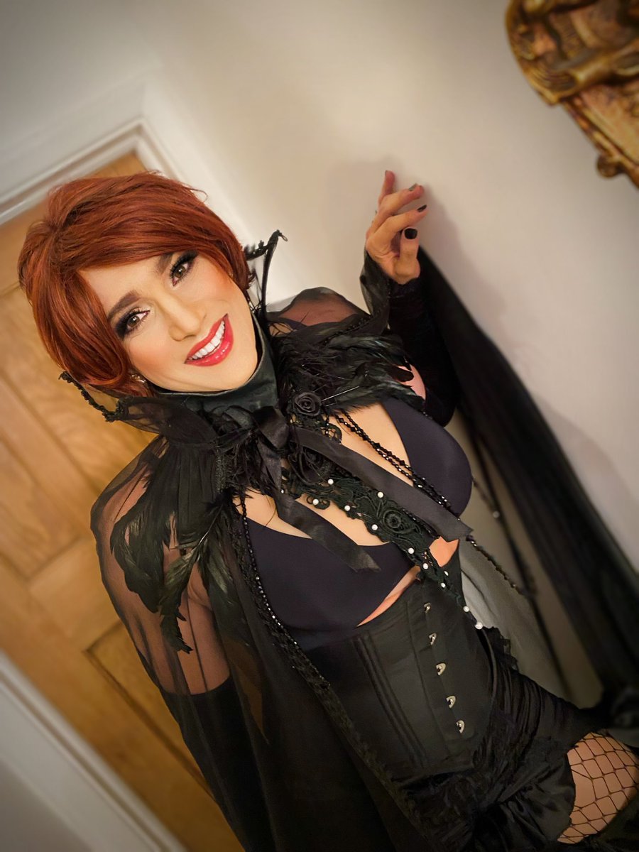 DD's Dressing & Transformations tweet media