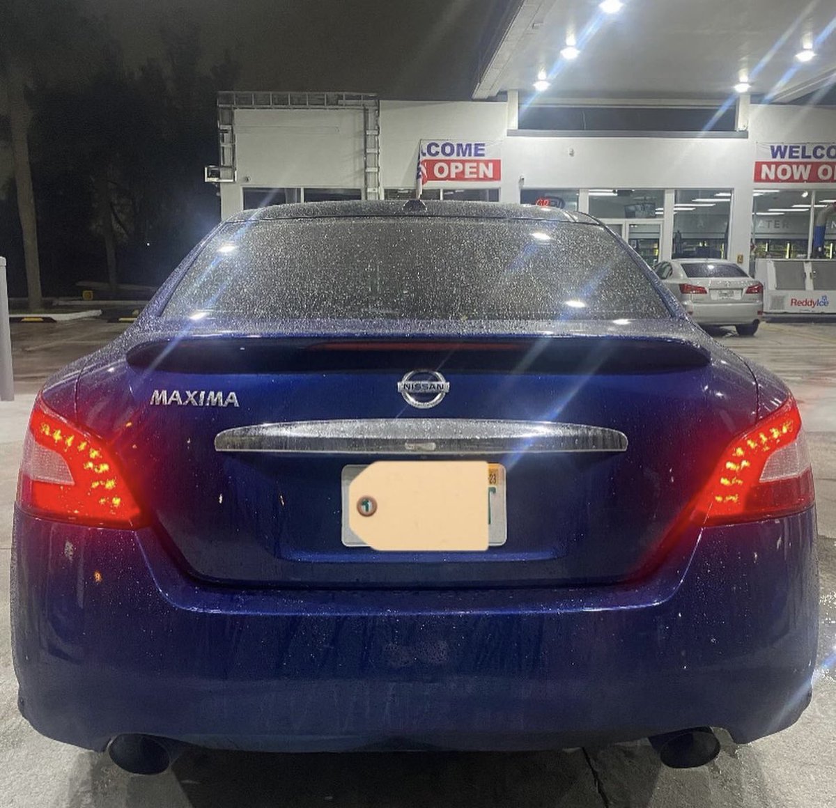 ChikoHaddy's tweet photo. 2009 Nissan Maxima with only 97k miles #Forsale very clean https://t.co/xfhbi3UyVs