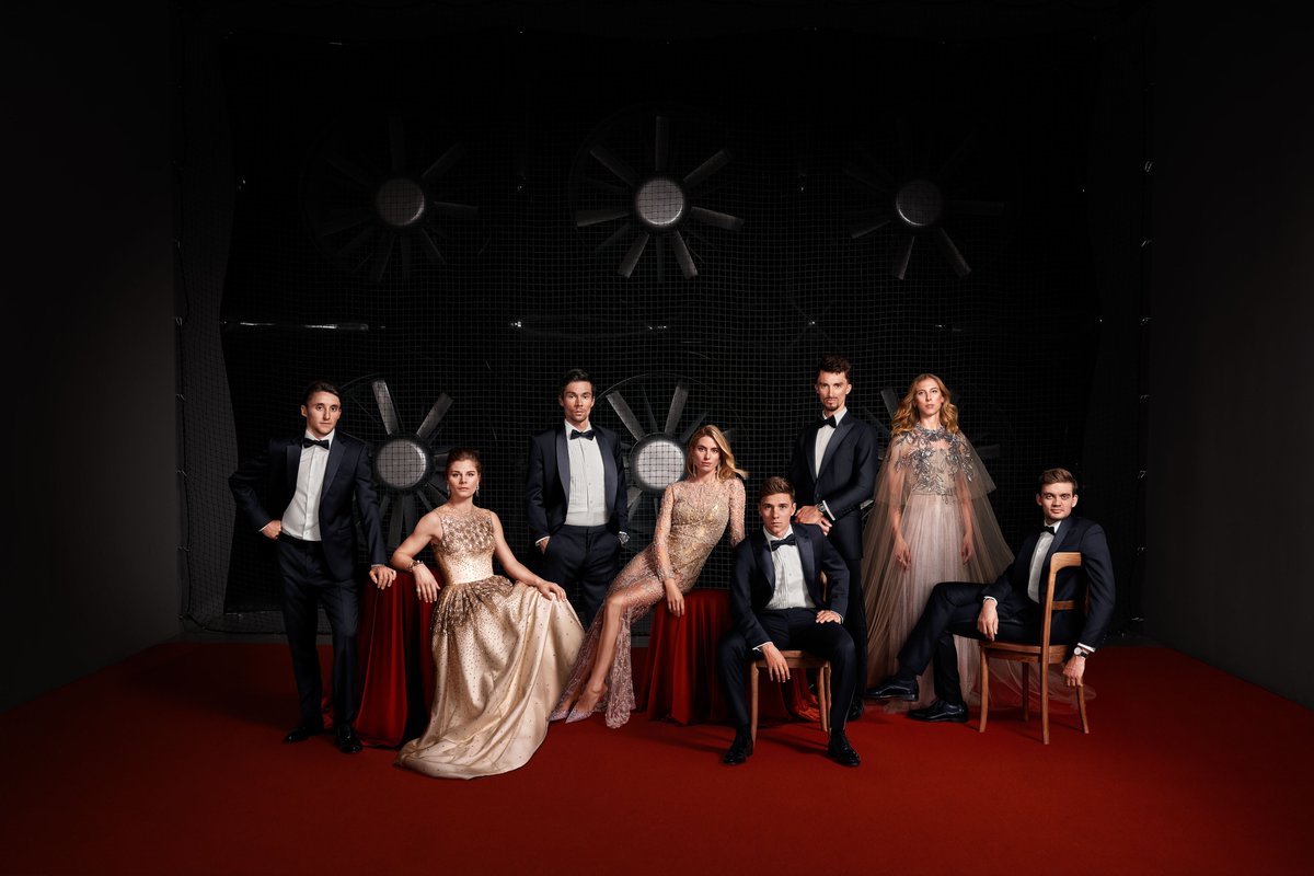 We Are Specialized..

Meet the class of 2024 with Lotte Kopecky, Demi Vollering and Lorena Wiebes

#iamspecialized 
#wesparksuccess