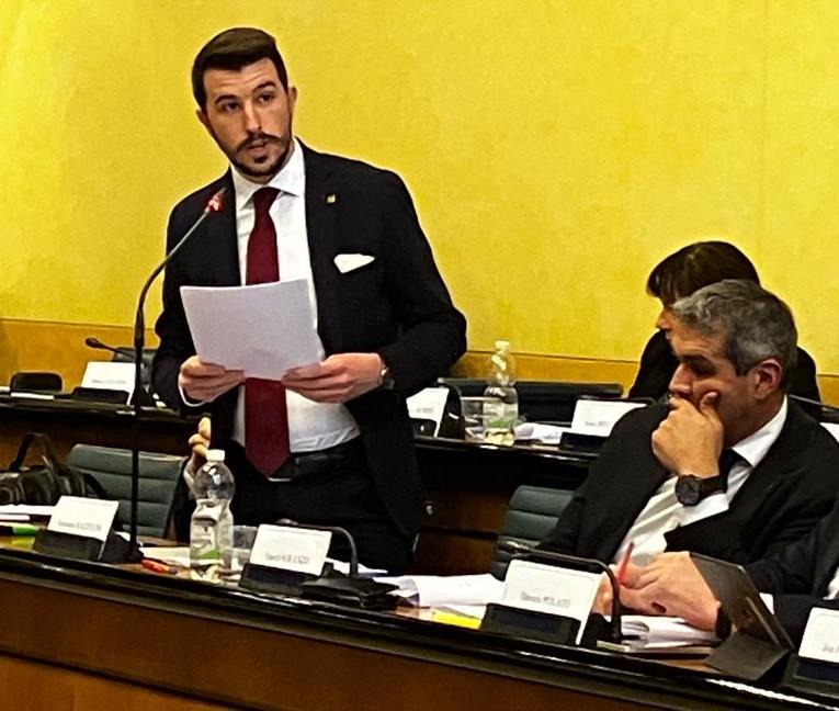 Razzolini (FdI): “#finevita , oggi l’esame della Proposta di legge in Consiglio Veneto. Posizione contraria, lo Stato non aiuti a morire ma a vivere nelle migliori condizioni. Si potenzino le cure palliative”
tinyurl.com/45kt5s8h