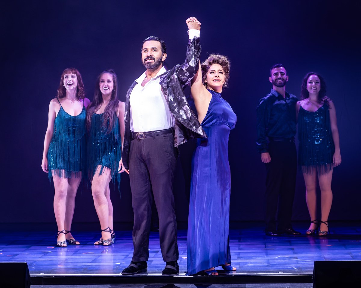 Happy Opening, Greensboro! 🎤 We are at Tanger Center TONIGHT, and for one night only! Will you GET ON YOUR FEET with us?  

🎟️ Tickets: onyourfeetmusical.com  

📸: Jason Niedle / Tethos.com #onyourfeet 
#onyourfeetbway #onyourfeettour #tradicion