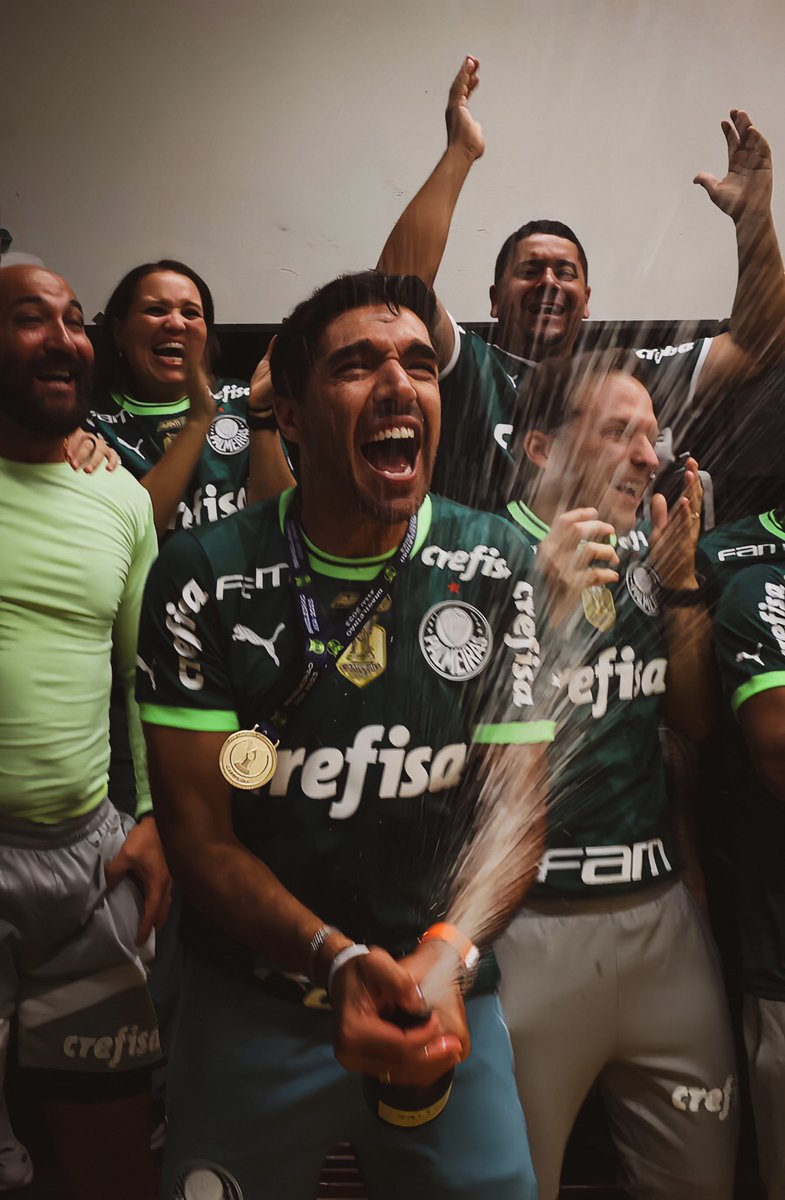 Abel renovou até dezembro de 2025 🇵🇹